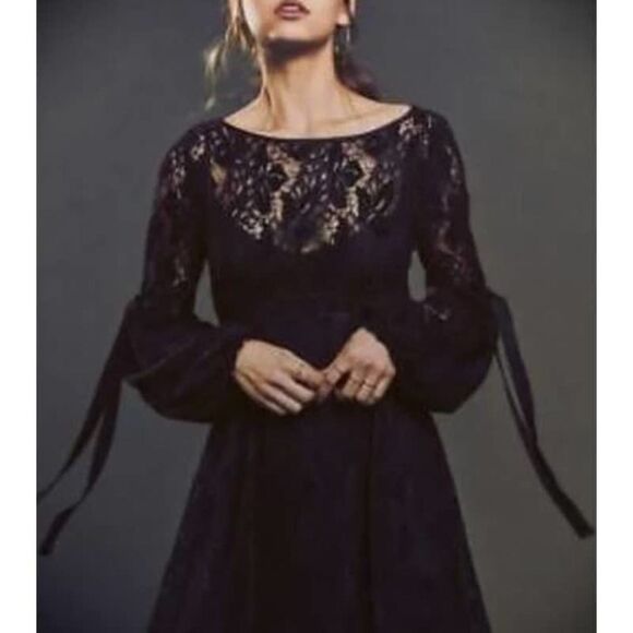 Free People Lace Peasant Balloon Sleeve Dress Sz S - Picture 1 of 7